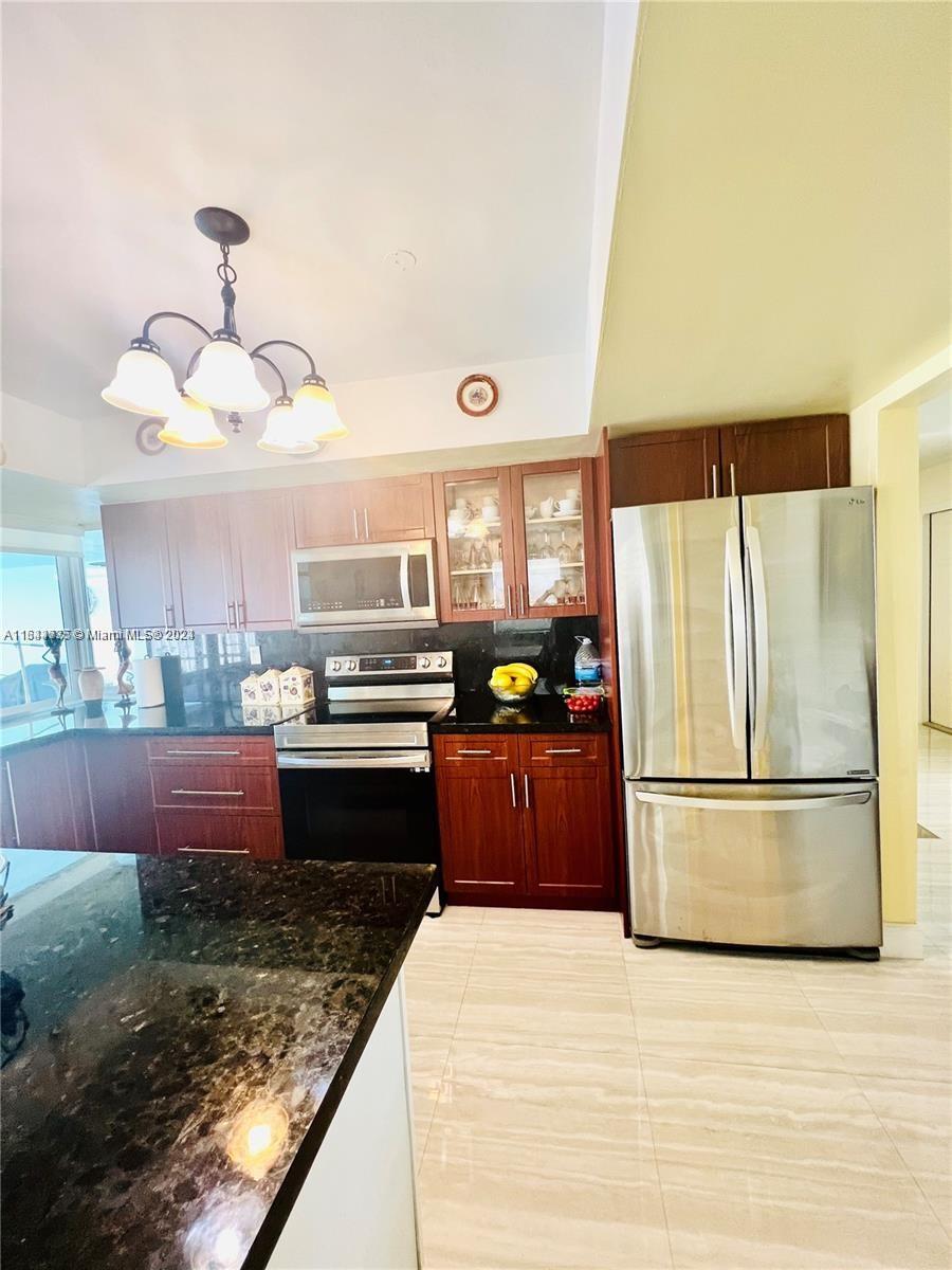MIRAMAR ISLES SEC 2 - Residential Lease