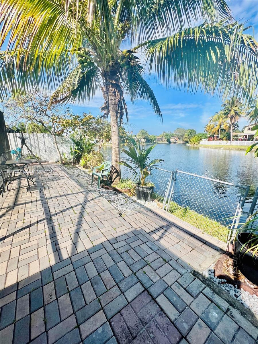 MIRAMAR ISLES SEC 2 - Residential Lease