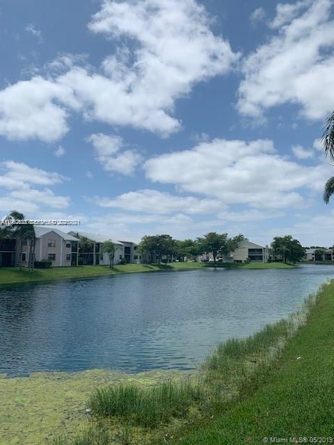 LAKESHORE CONDO #5 - Residential