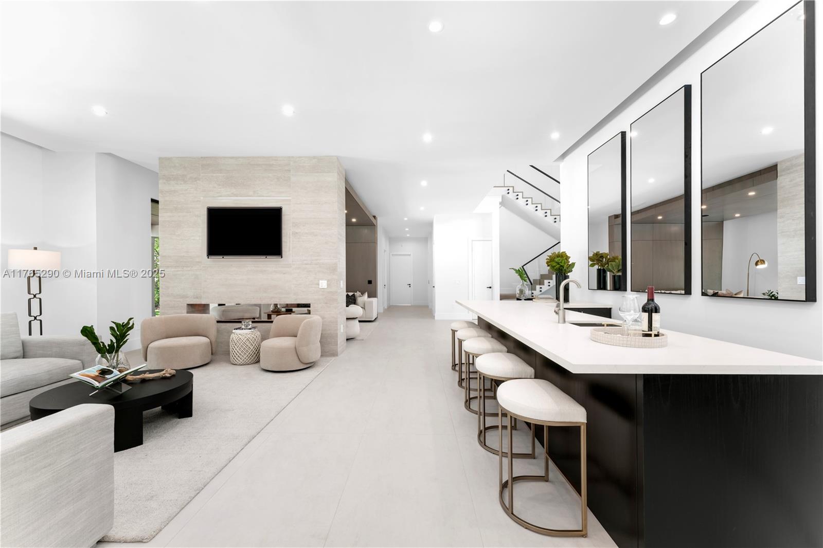 FARMERS ACRES - Residential
