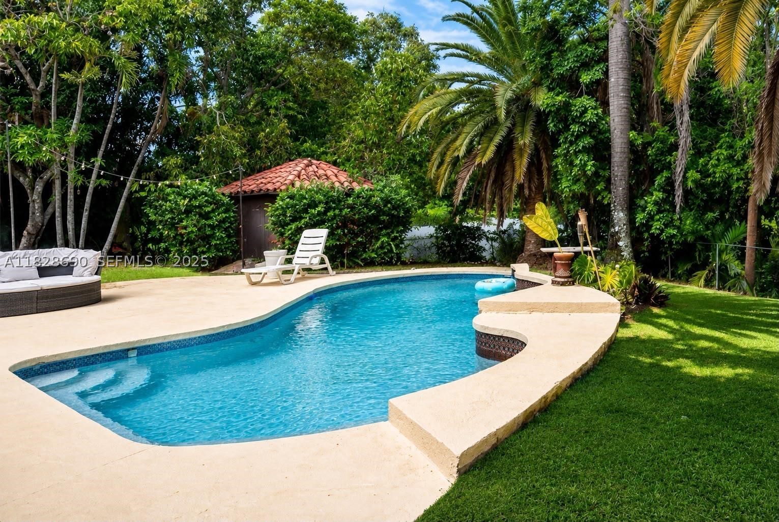 COUNTRY ADDRESS ENCORE - Residential