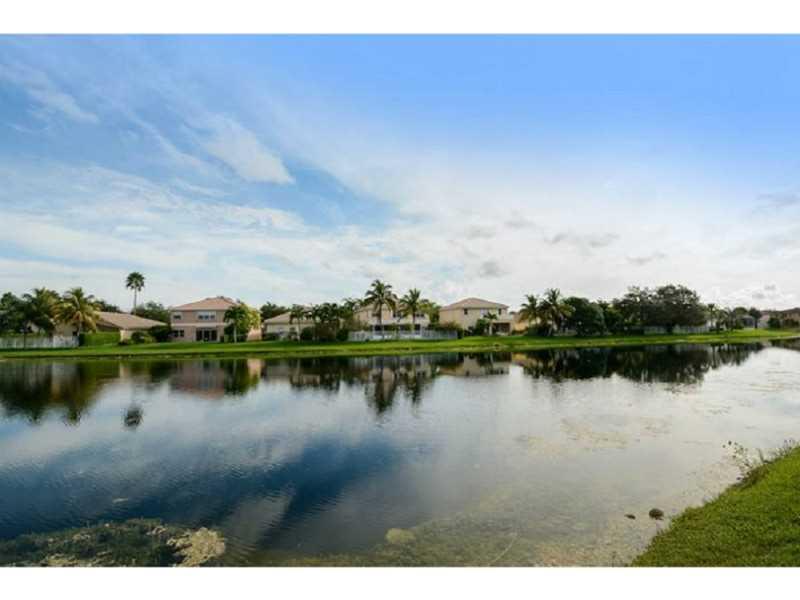 SAPPHIRE SHORES-SAPPHIRE - Residential Lease
