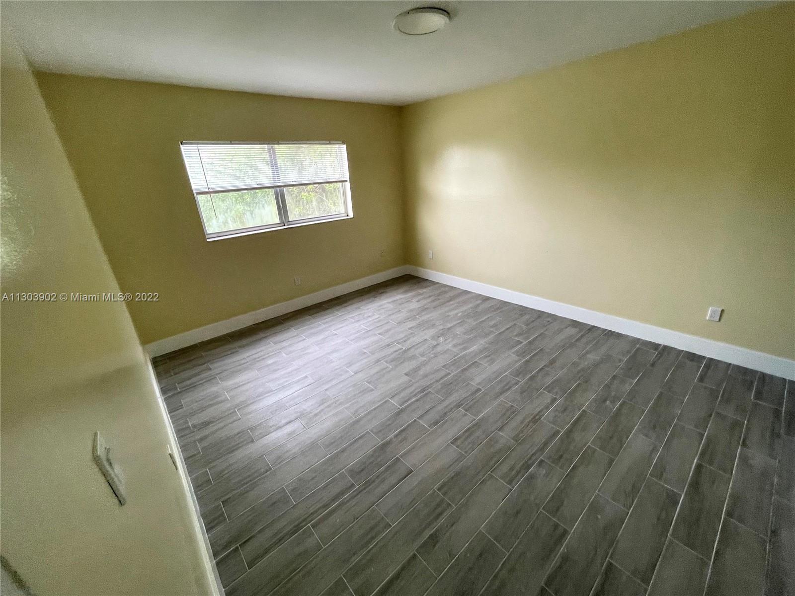 ENCLAVE AT THE PARK CONDO - Residential