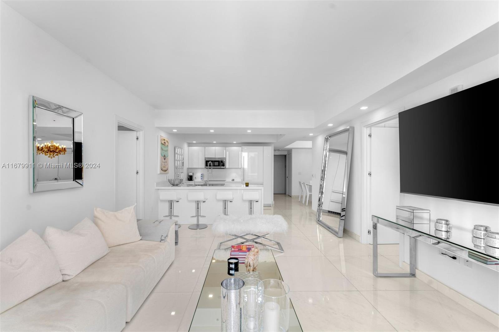 1010 BRICKELL CONDO - Residential Lease