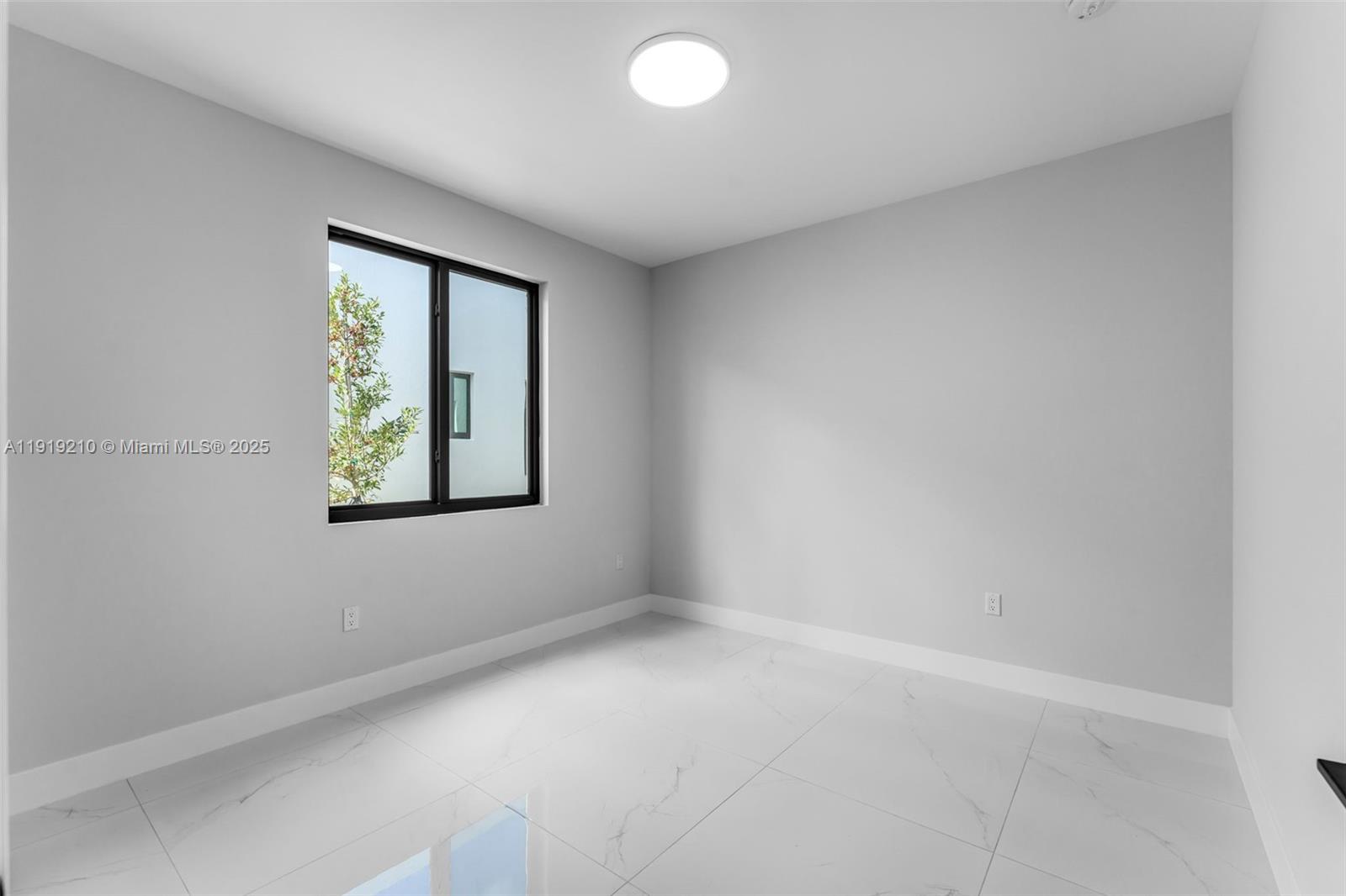 OAK SHIRE HOMES - Residential