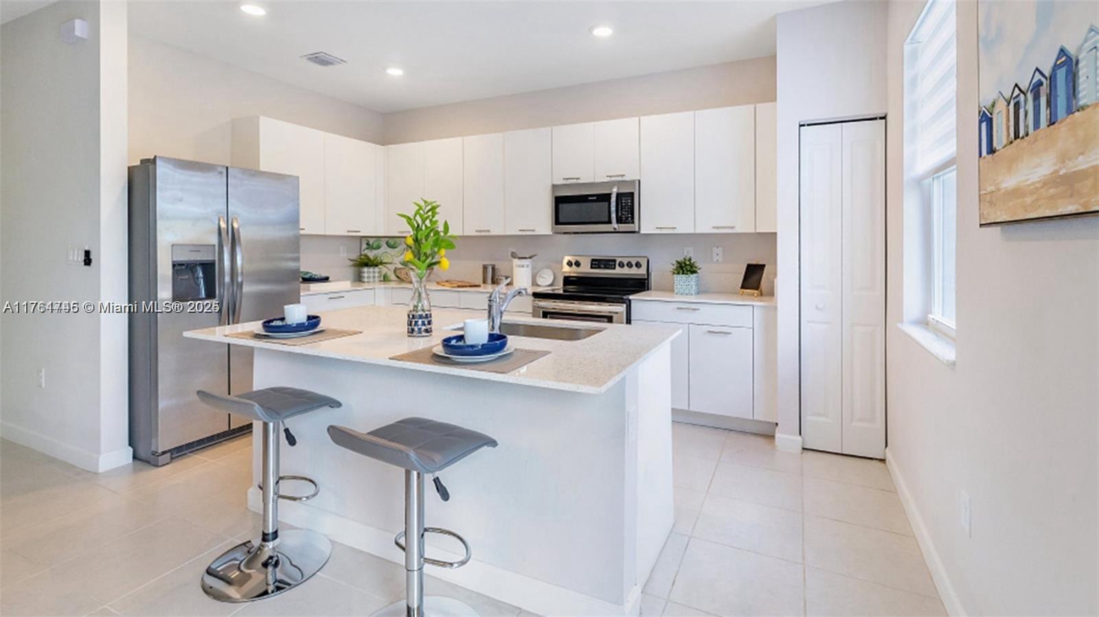 PINE ISLE - Residential Lease