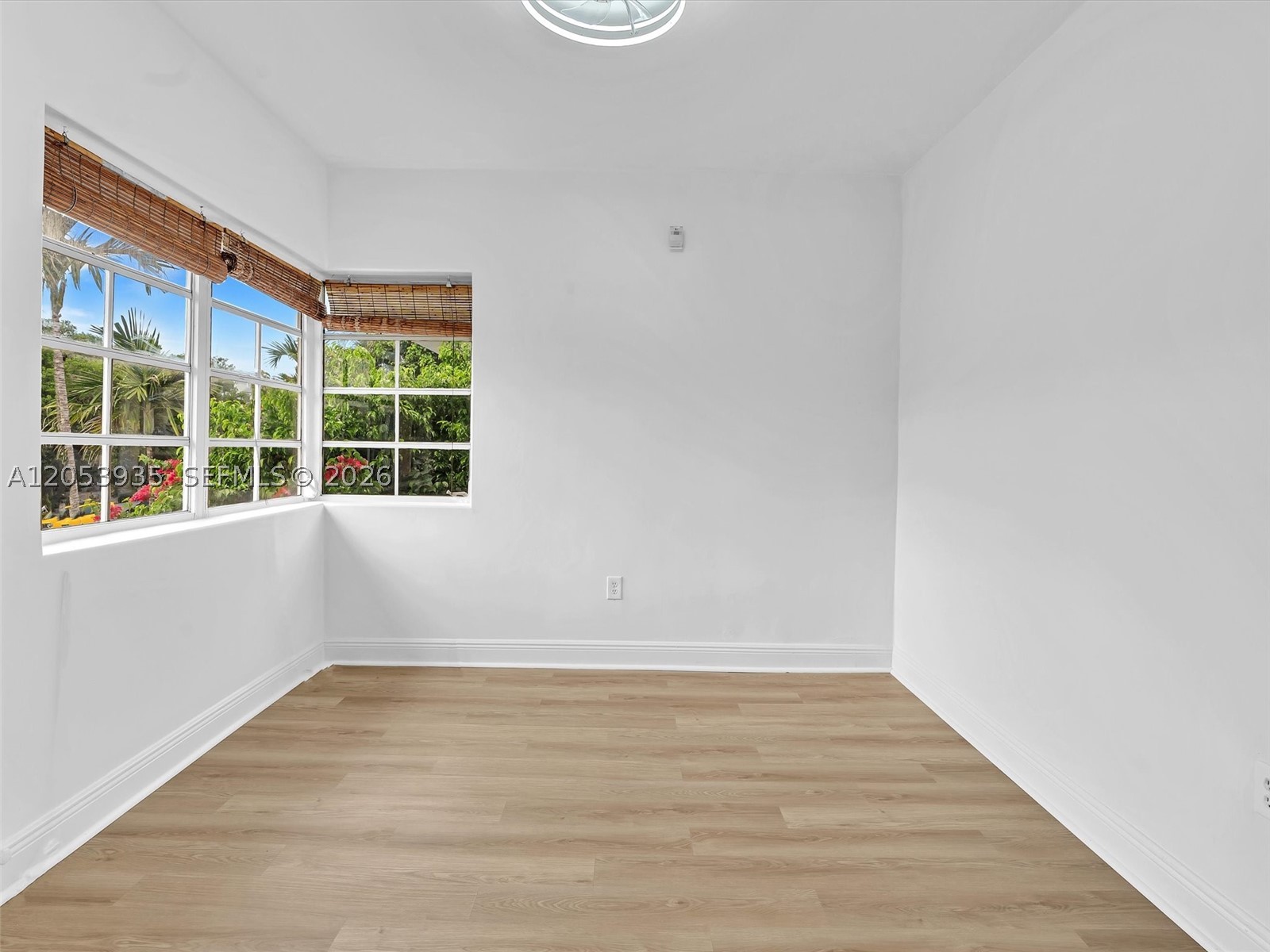 THE ARMSTRONG CONDO - Residential Lease