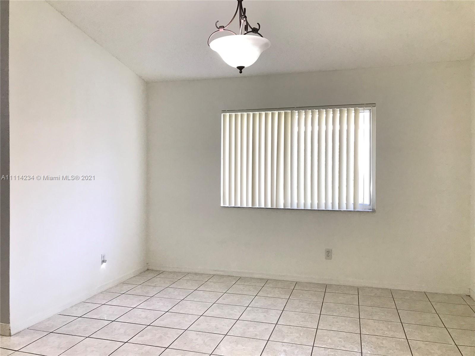 CHAPEL TRAIL II - Residential Lease