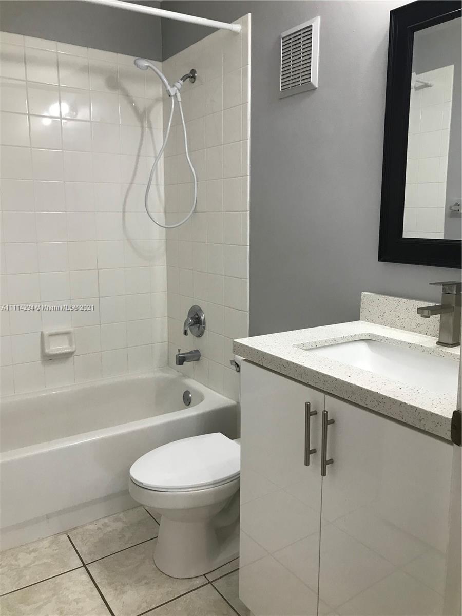 CHAPEL TRAIL II - Residential Lease