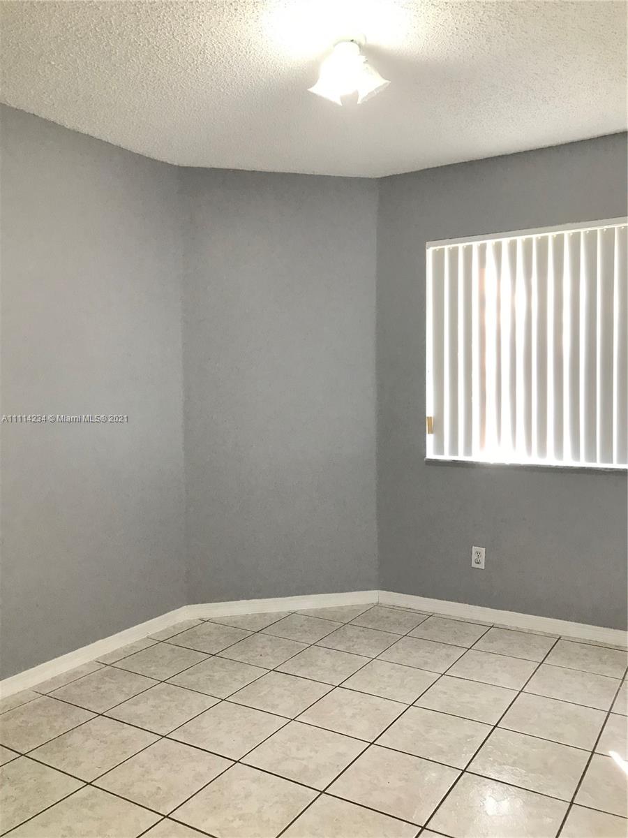 CHAPEL TRAIL II - Residential Lease