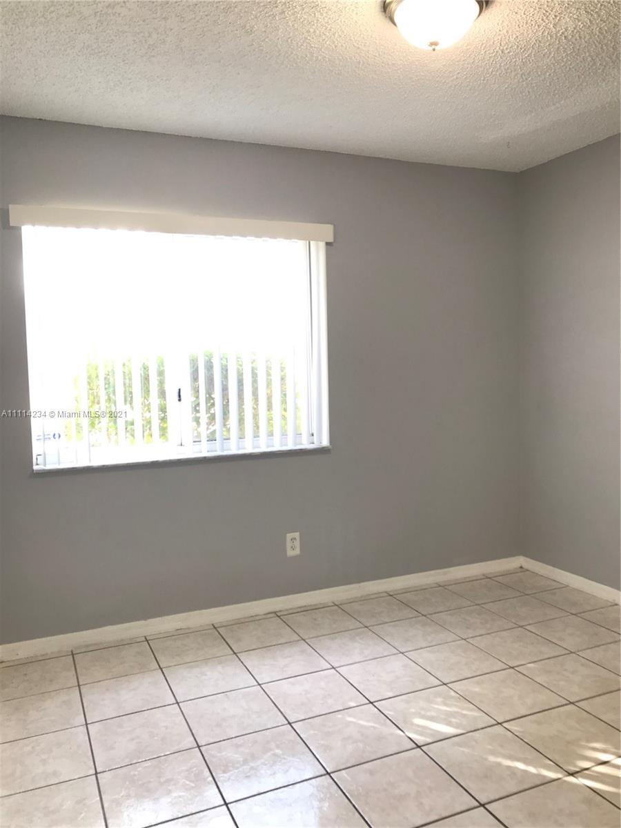 CHAPEL TRAIL II - Residential Lease