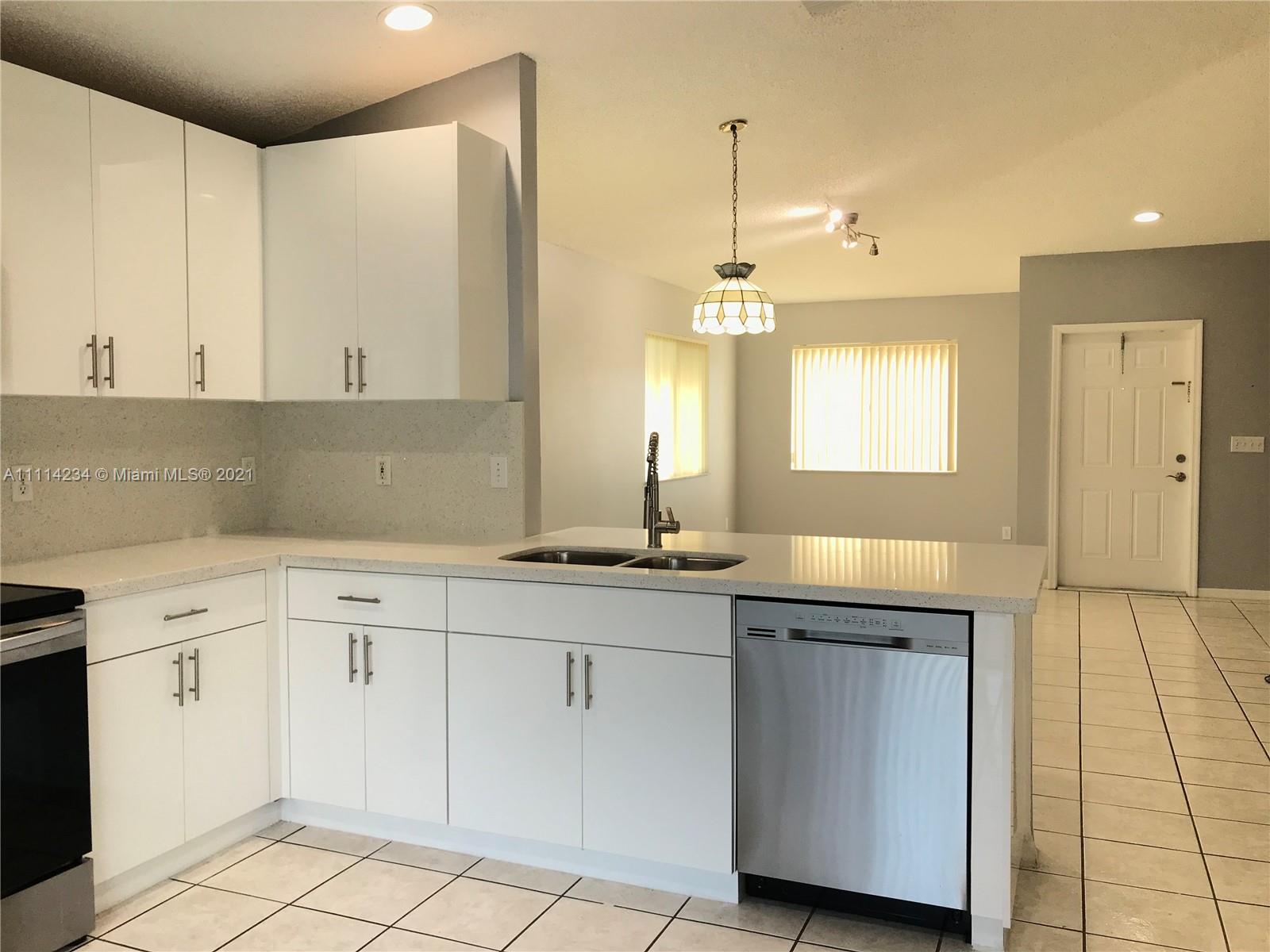 CHAPEL TRAIL II - Residential Lease