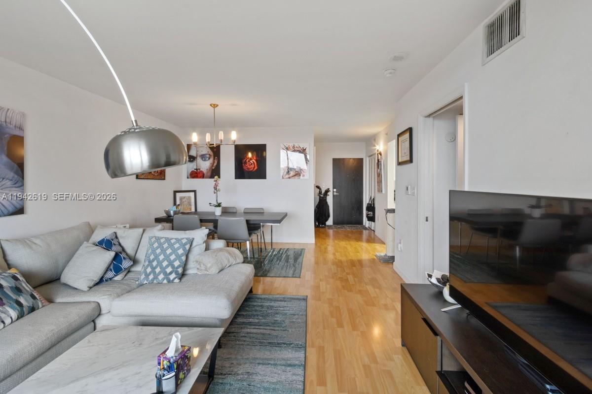 YACHT CLUB AT PORTOFINO C - Residential
