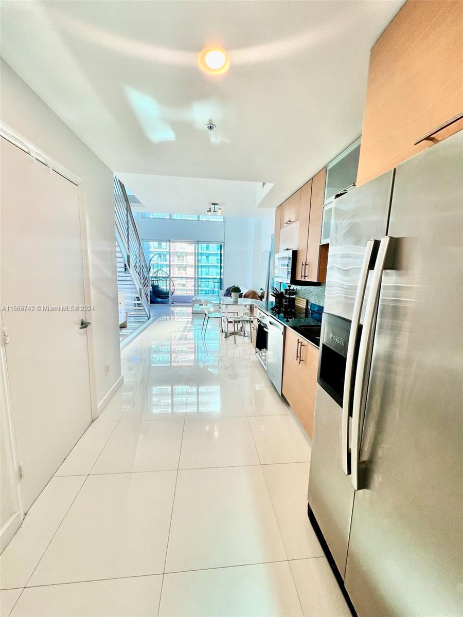 INFINITY AT BRICKELL COND - Residential Lease