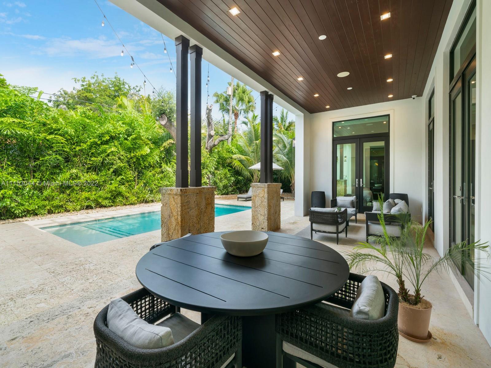CORAL GABLES COUNTRY CLUB - Residential