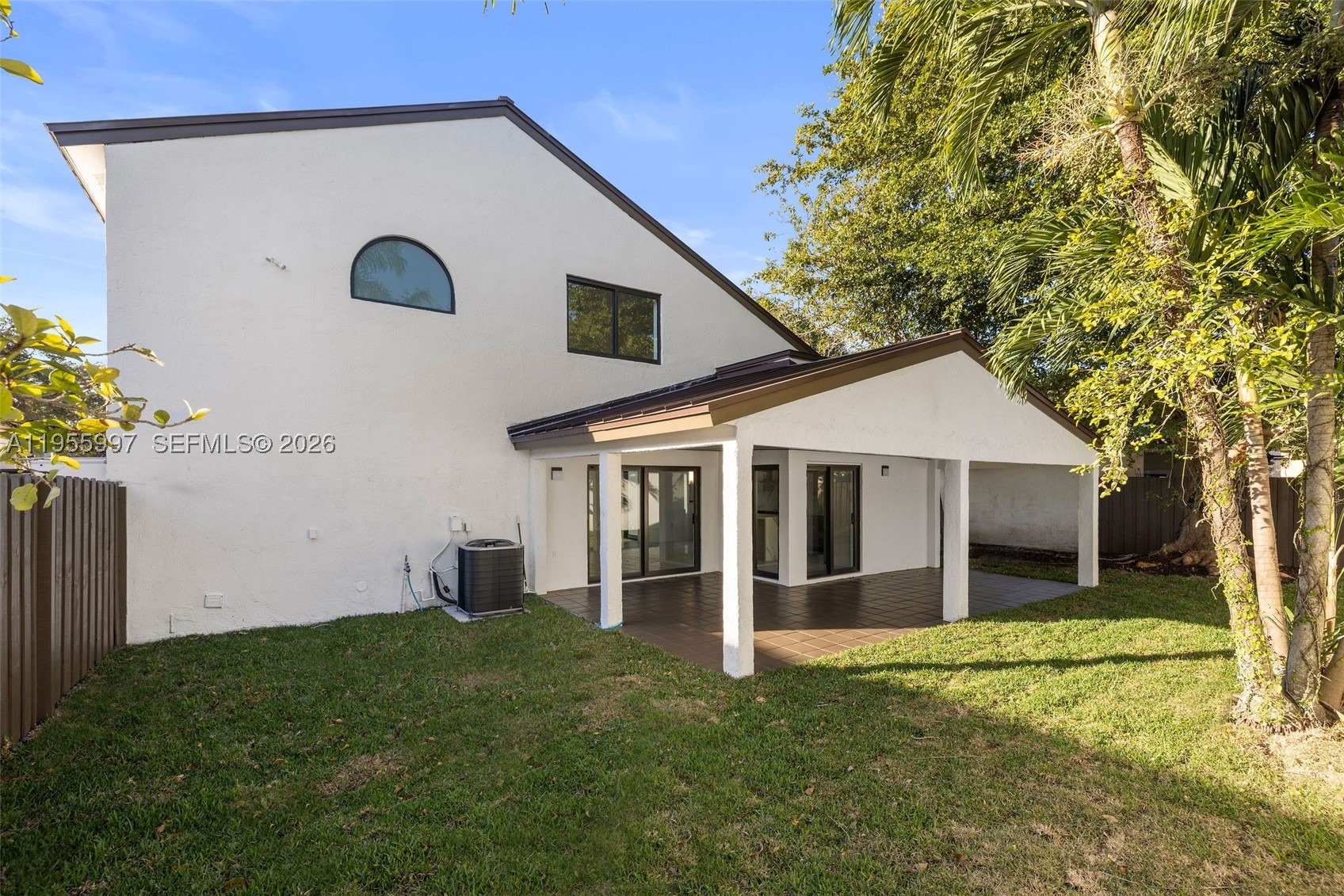 CHANTARELLE AT THE HAMMOC - Residential