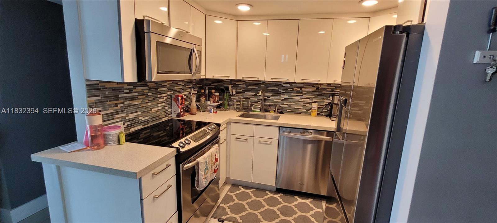 RIVIERA ISLES CONDO - Residential