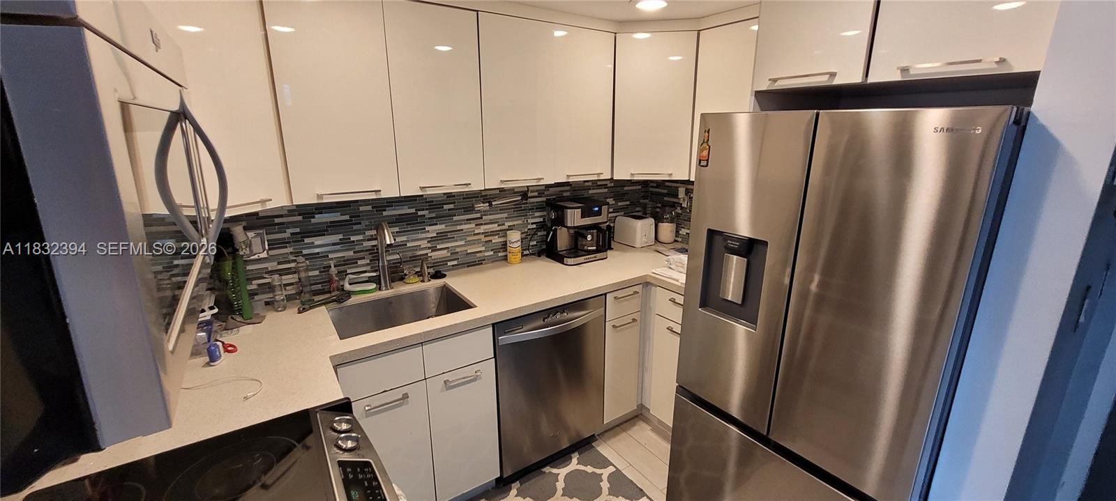 RIVIERA ISLES CONDO - Residential
