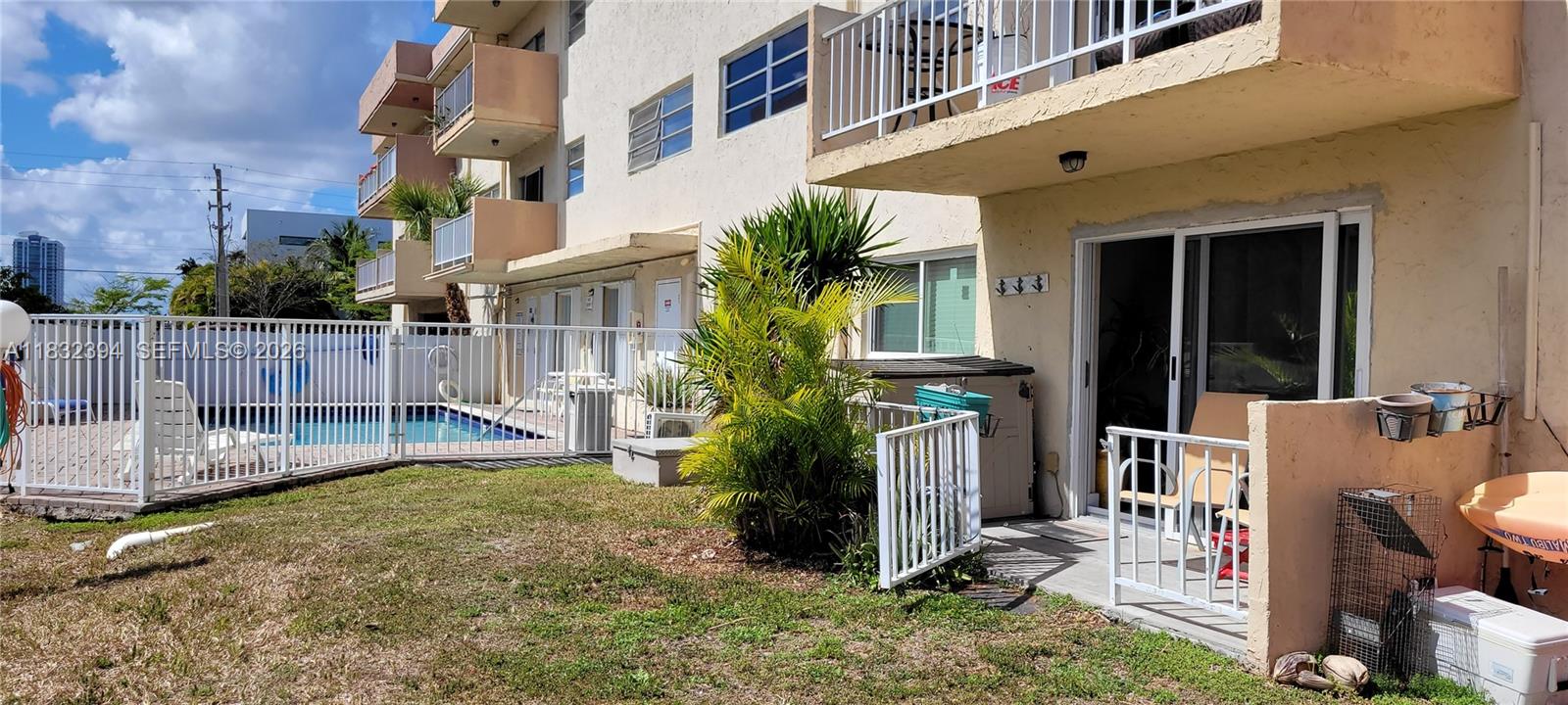 RIVIERA ISLES CONDO - Residential