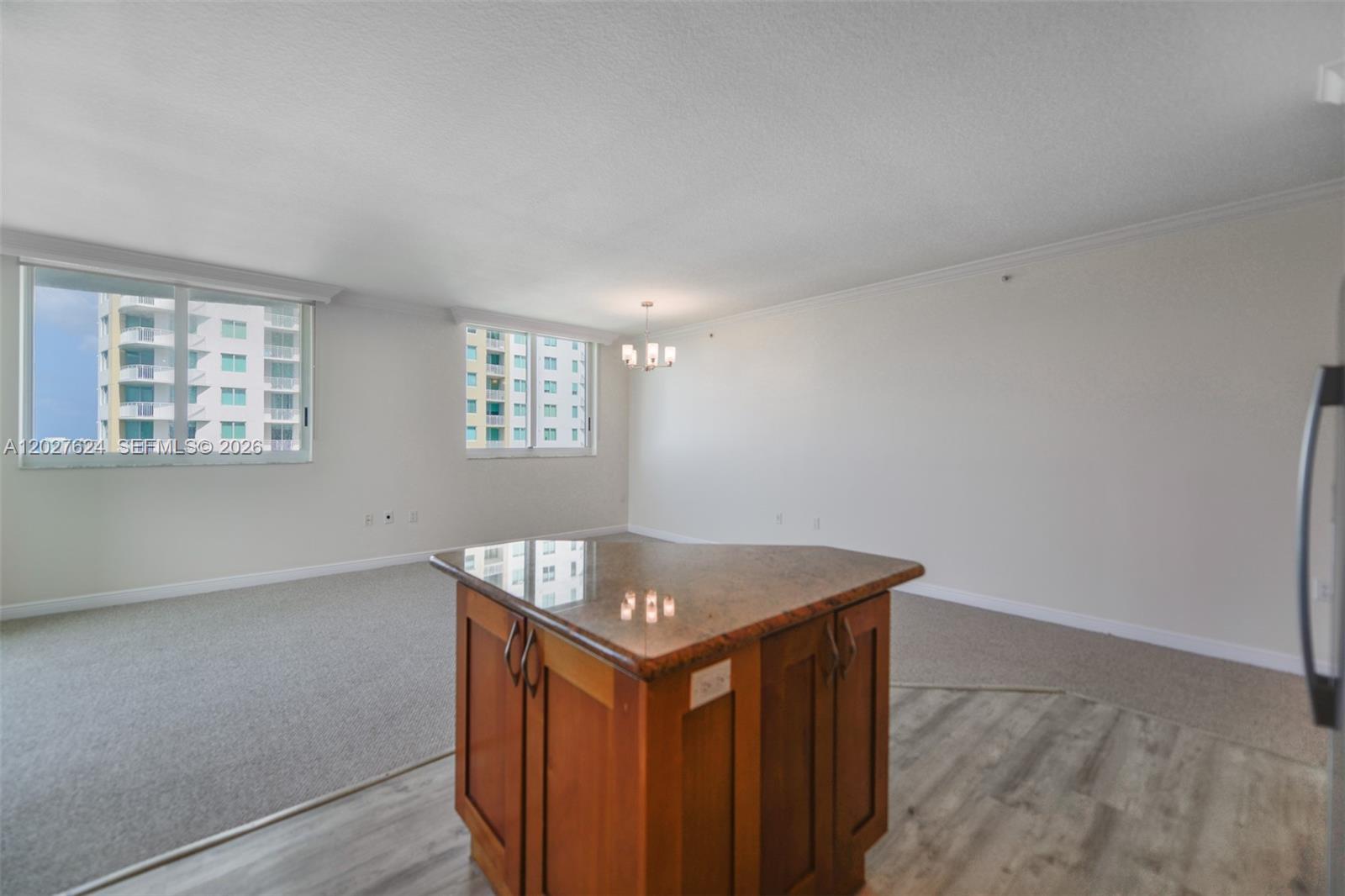 DUO CONDOMINIUM WEST - Residential