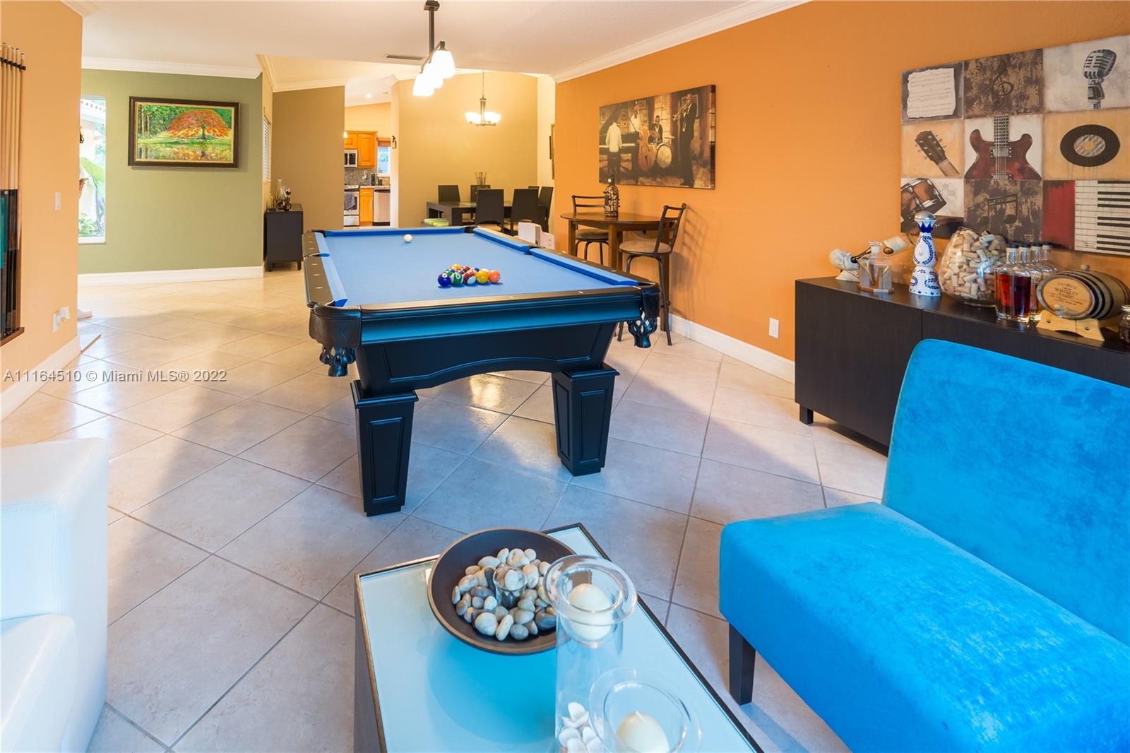 KENDALL PLACE - Residential