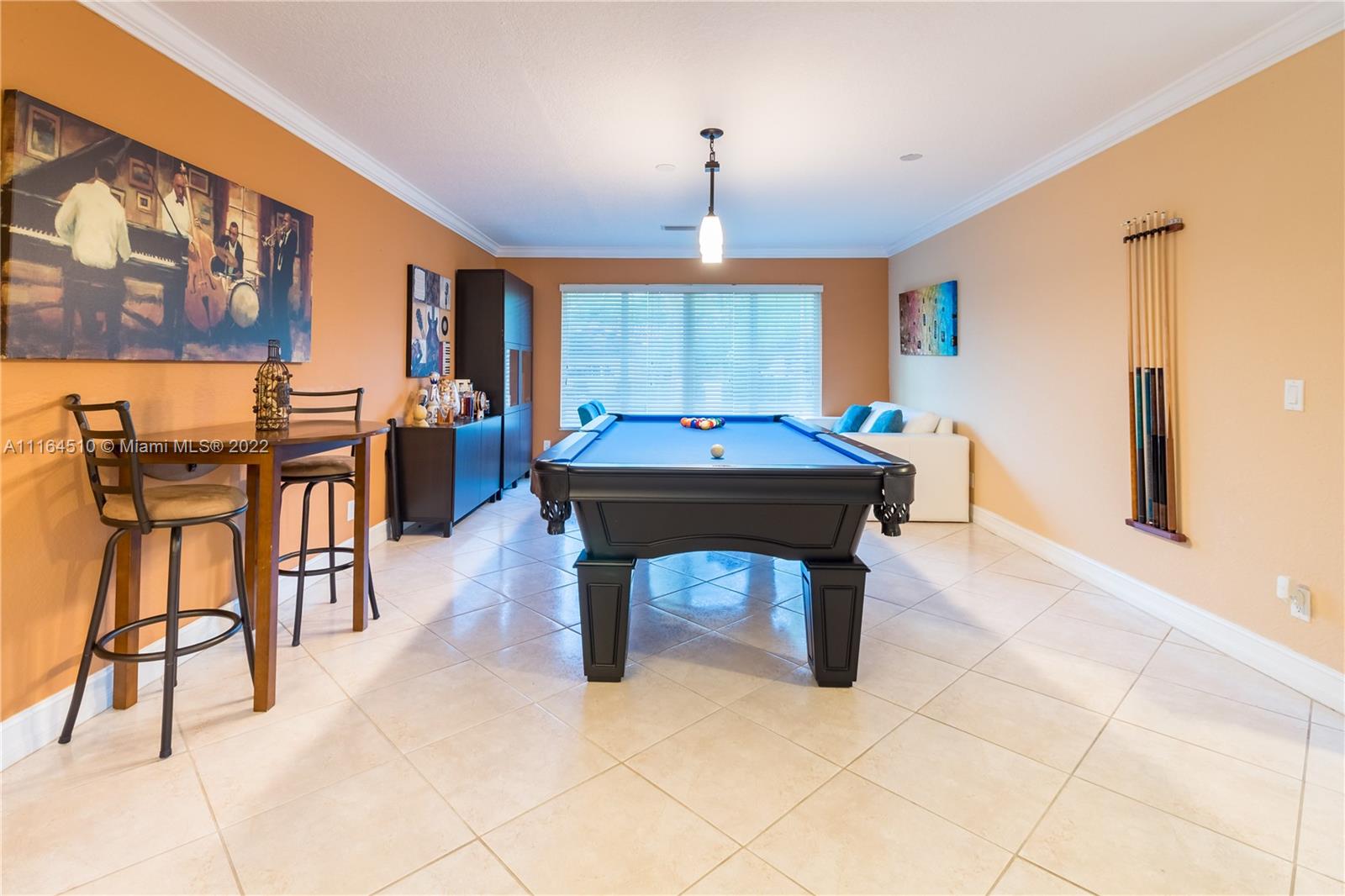 KENDALL PLACE - Residential