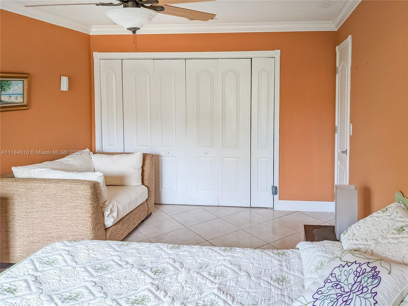 KENDALL PLACE - Residential