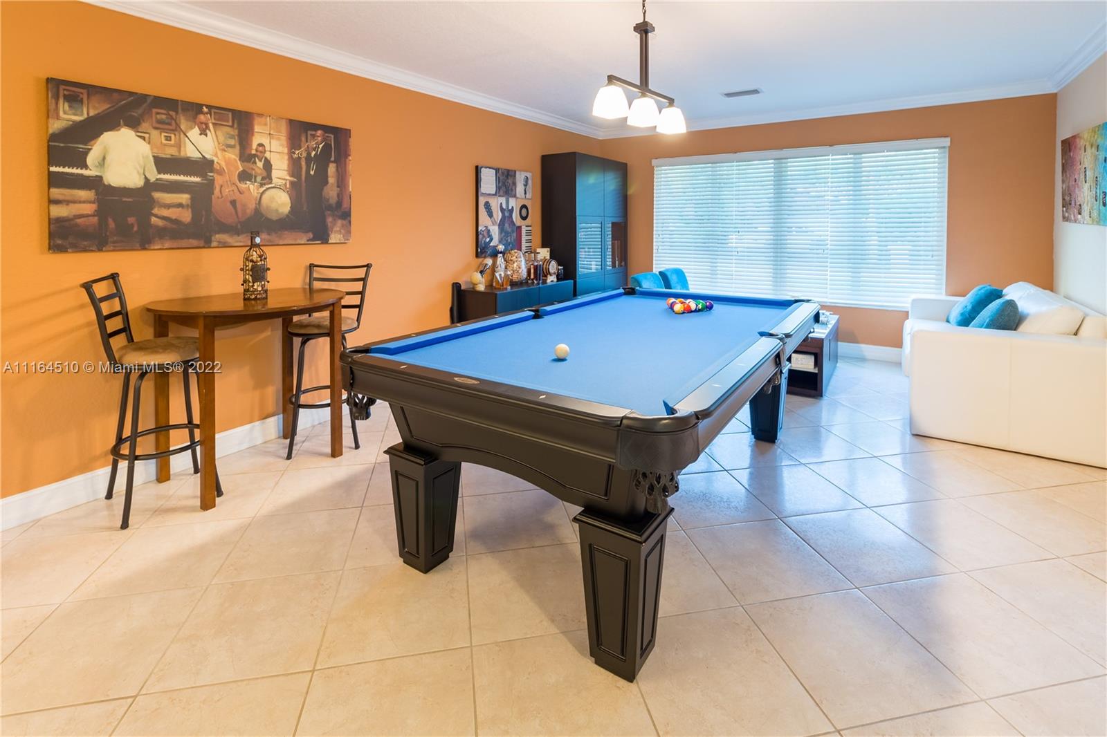 KENDALL PLACE - Residential