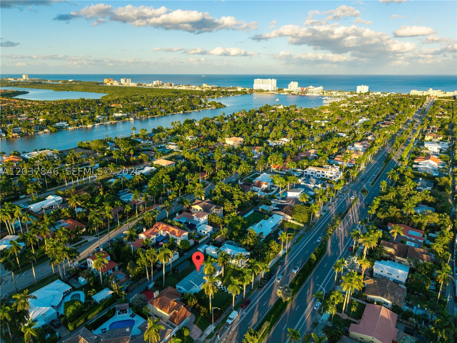 HOLLYWOOD LAKES SECTION - Residential Lease