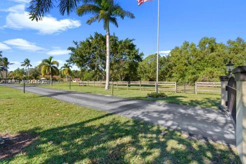Acreage & Unrec - Residential