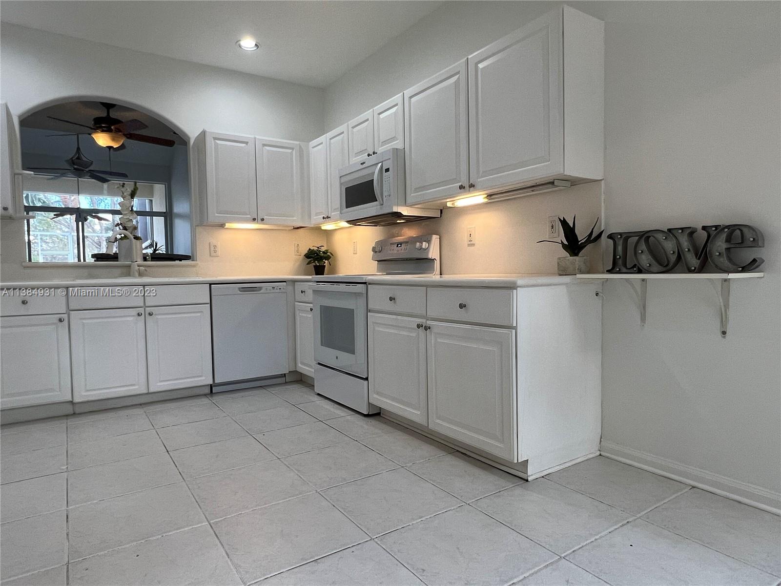 PALM AIRE OAKS COURSE EST - Residential