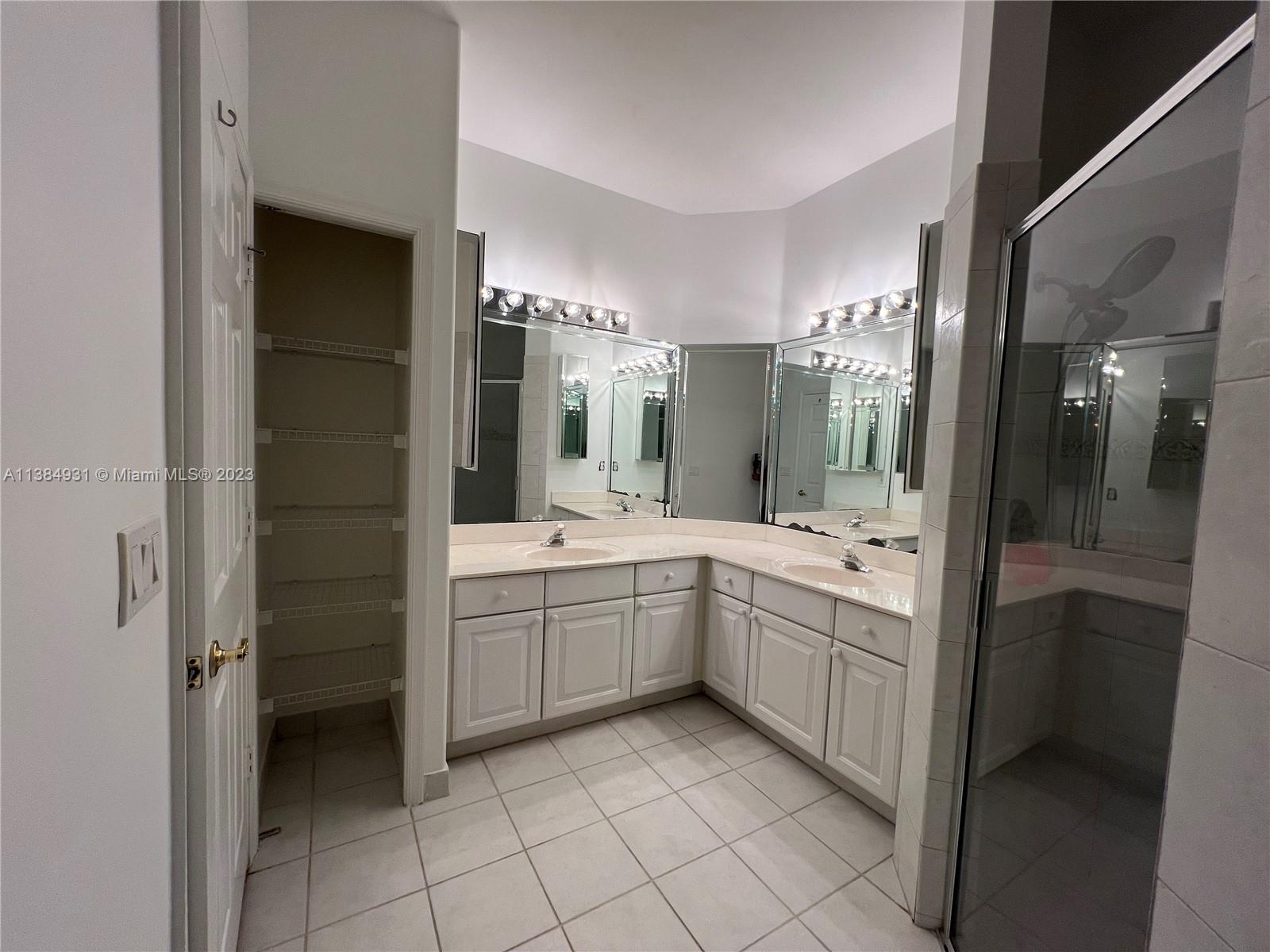 PALM AIRE OAKS COURSE EST - Residential