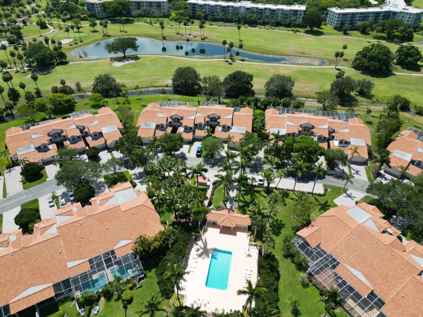PALM AIRE OAKS COURSE EST - Residential