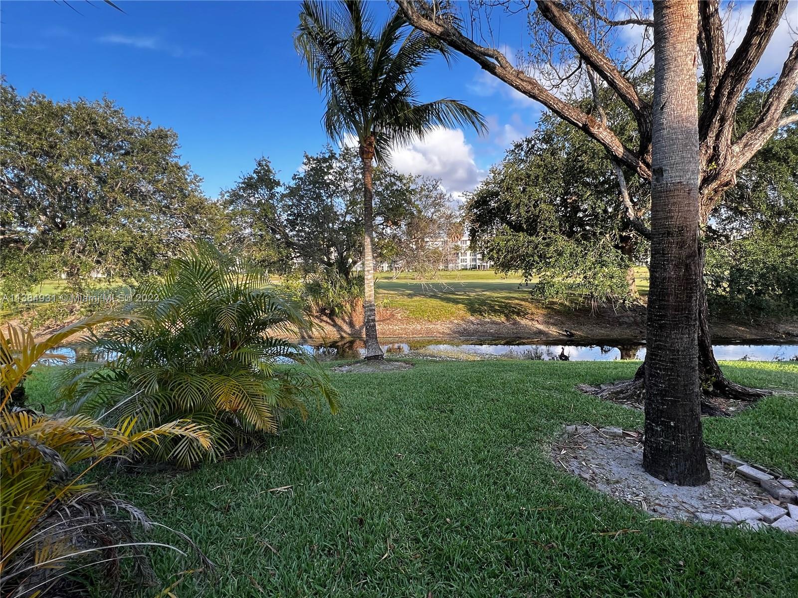 PALM AIRE OAKS COURSE EST - Residential