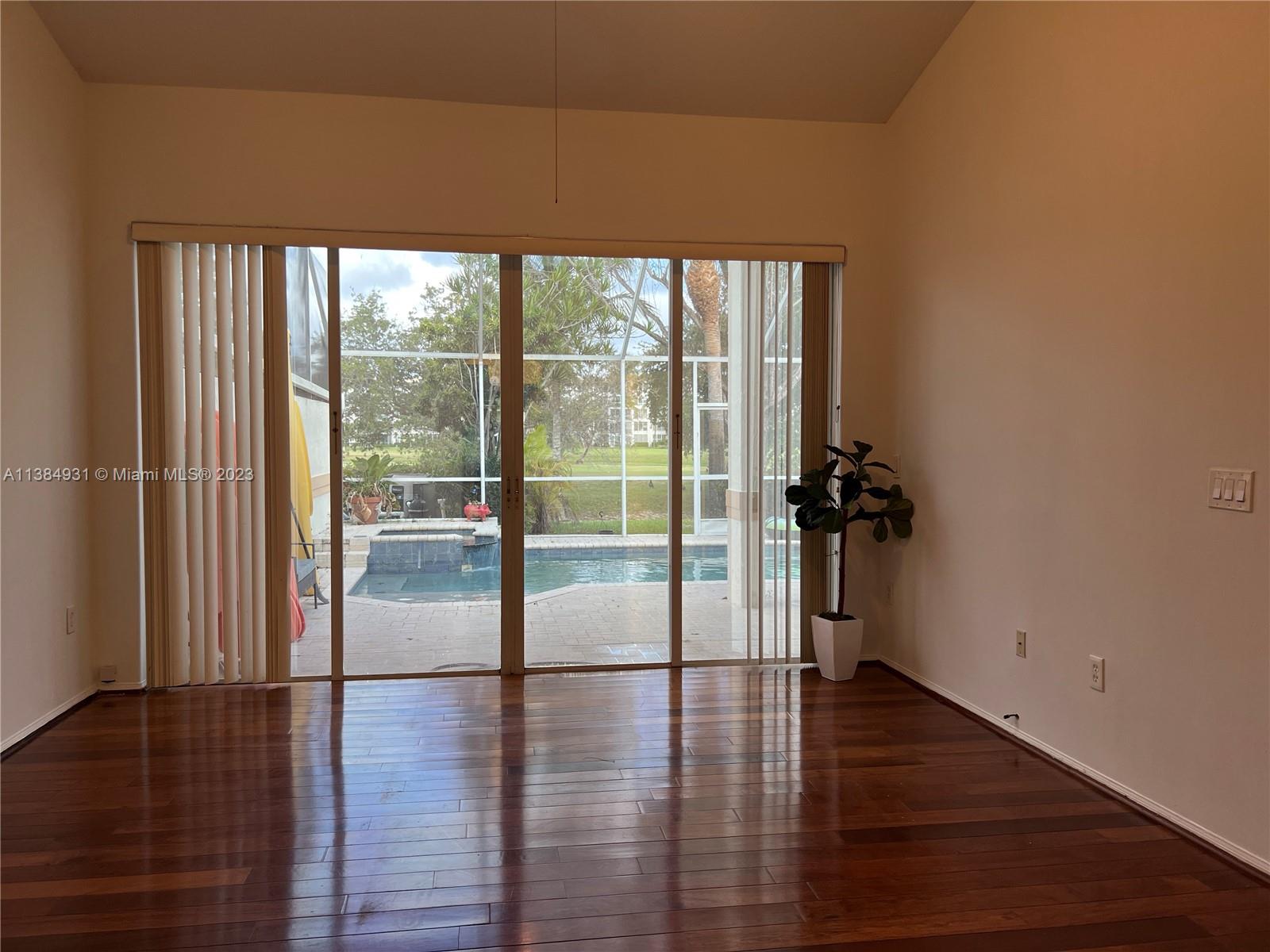 PALM AIRE OAKS COURSE EST - Residential