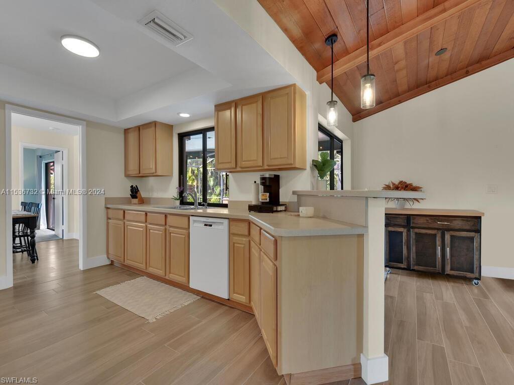 Whiskey Creek - Residential
