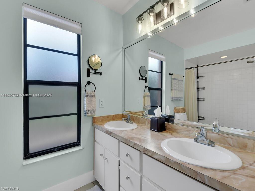 Whiskey Creek - Residential