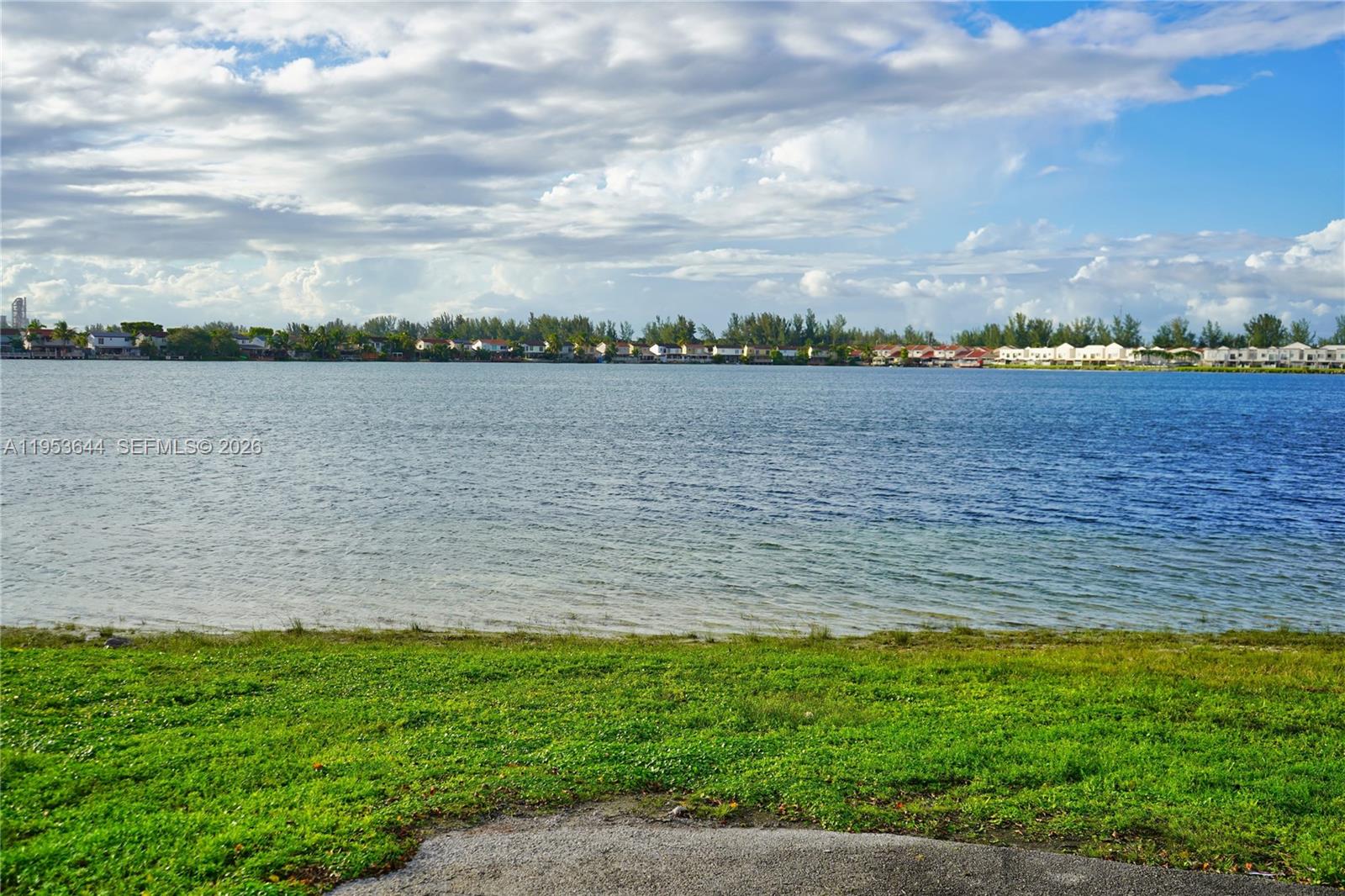 LAKE POINTE SEC 2 - Residential