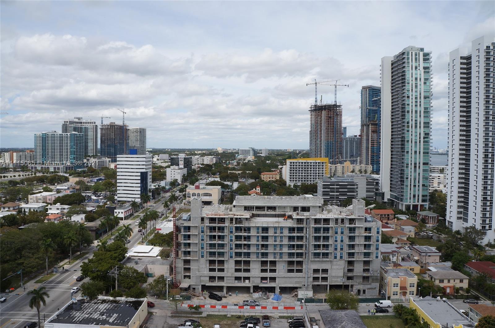 GALLERY ART CONDO - Residential Lease