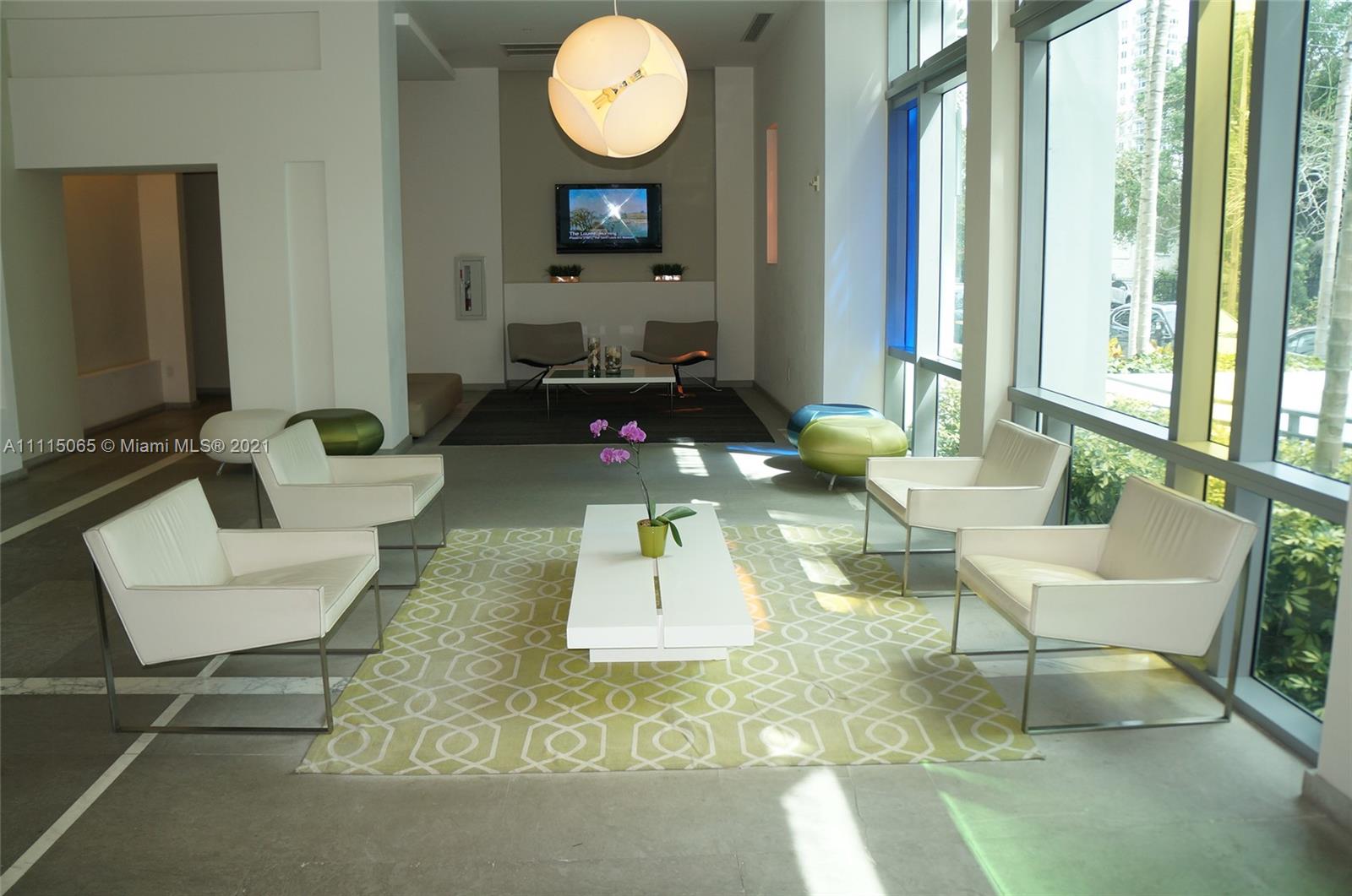 GALLERY ART CONDO - Residential Lease