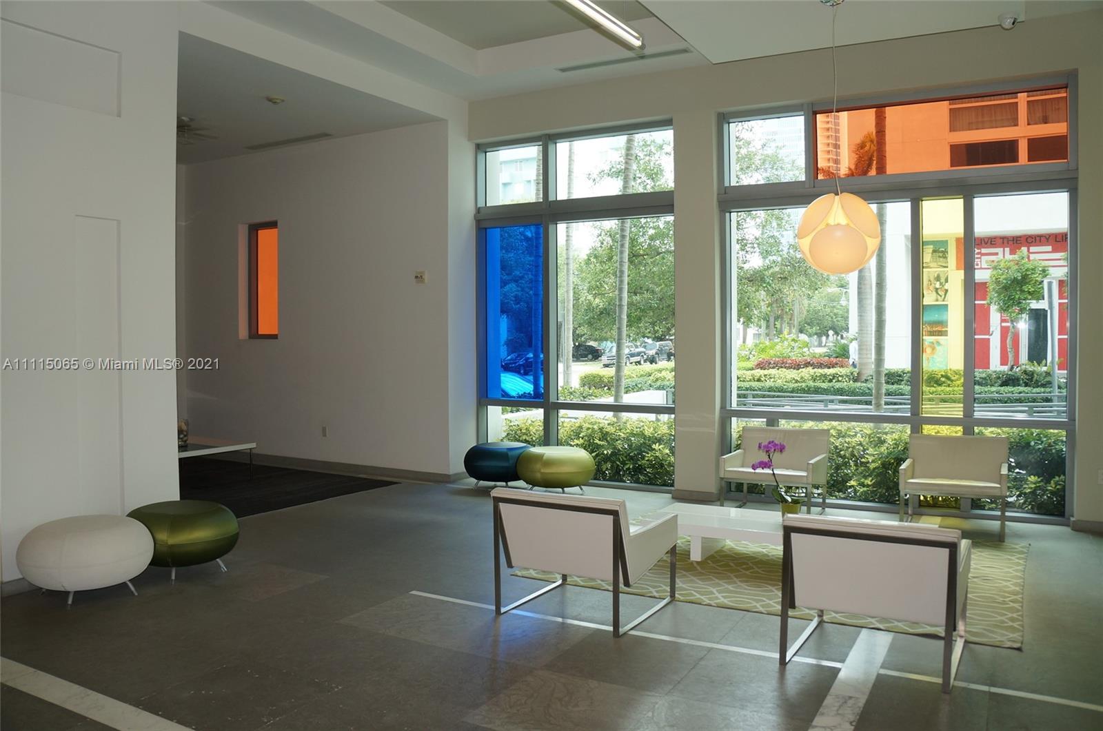 GALLERY ART CONDO - Residential Lease