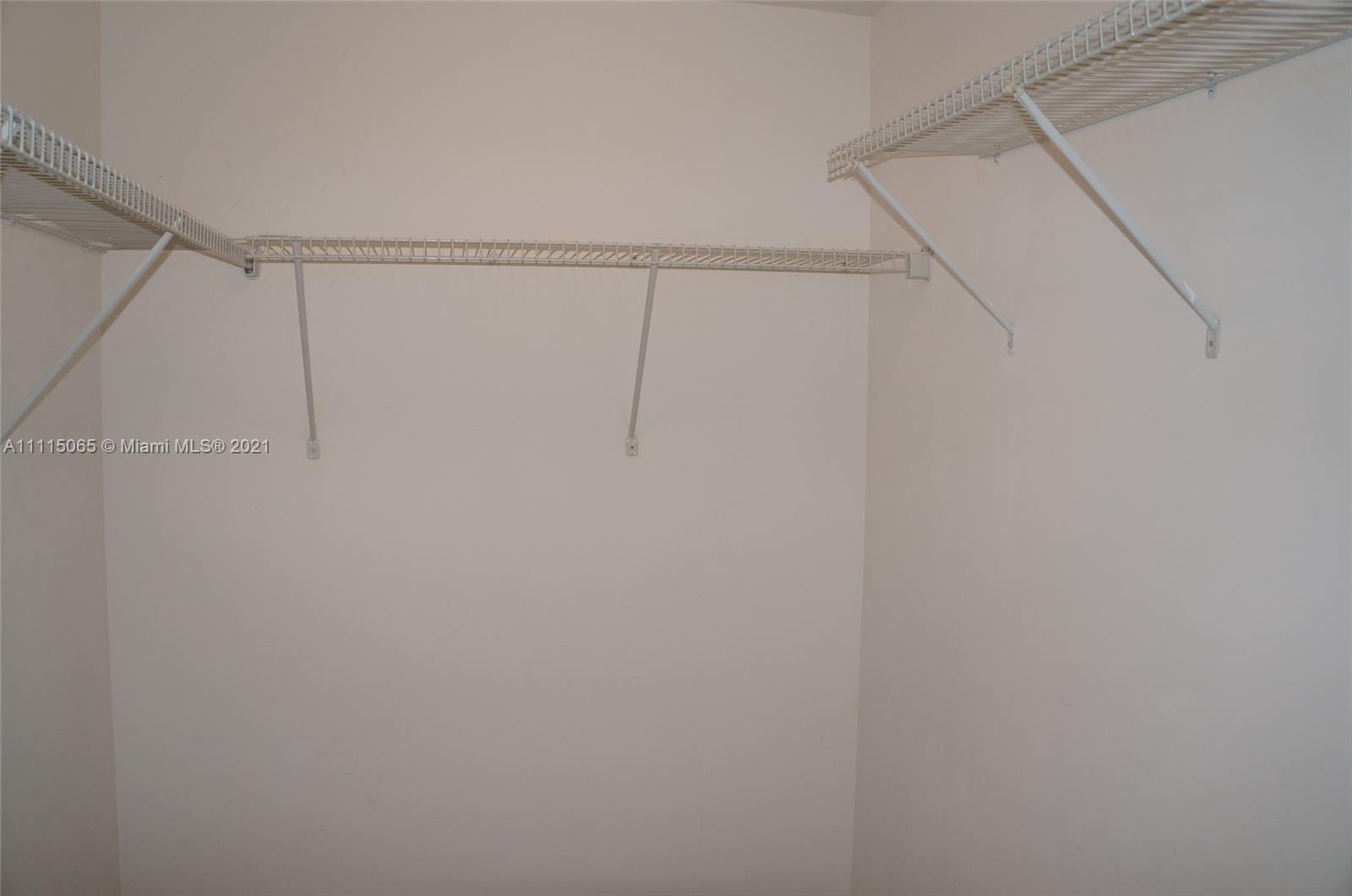 GALLERY ART CONDO - Residential Lease
