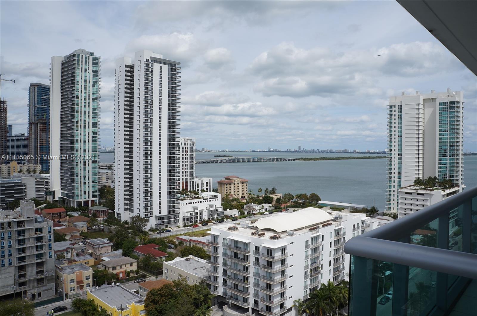 GALLERY ART CONDO - Residential Lease