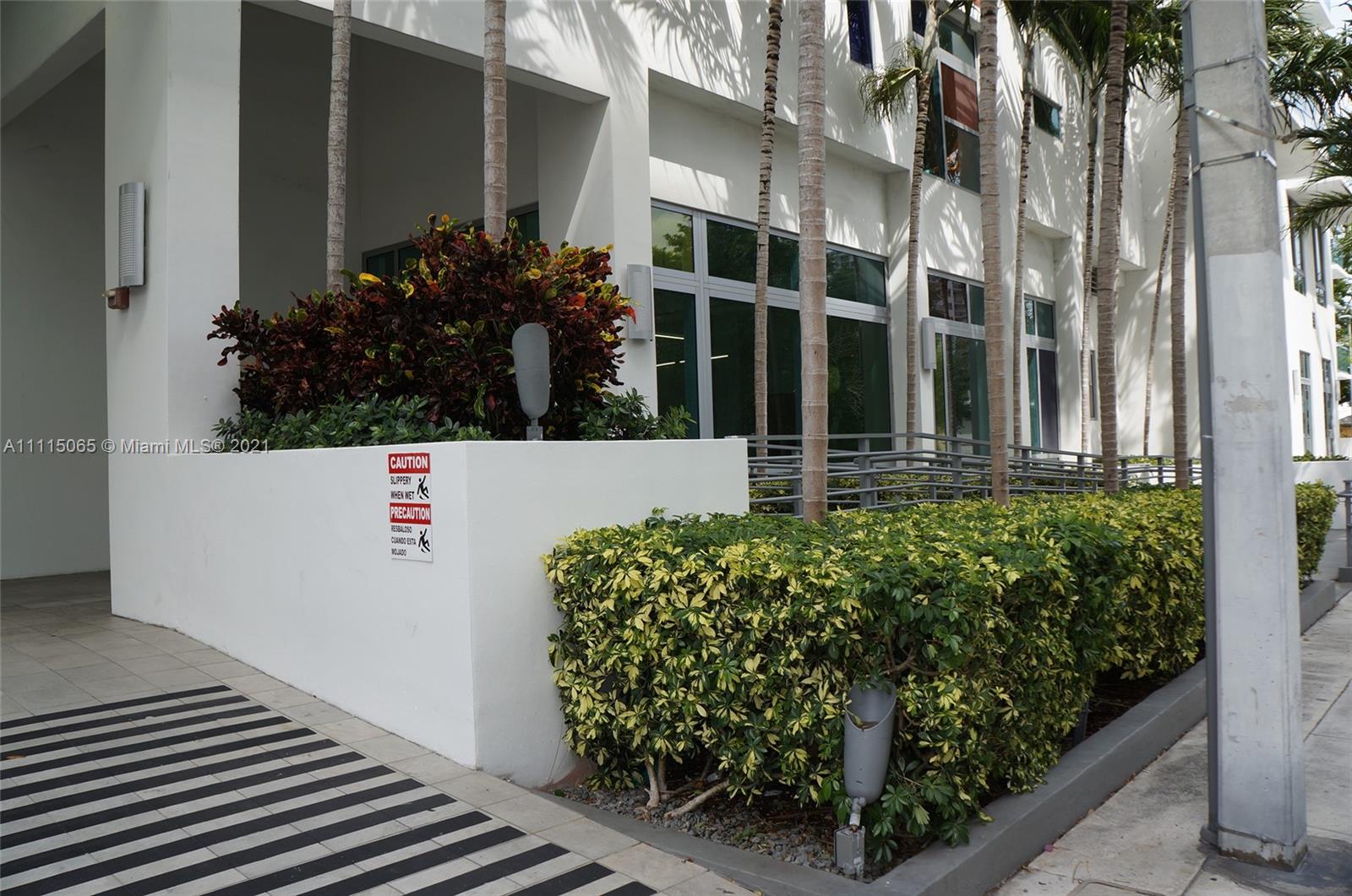 GALLERY ART CONDO - Residential Lease