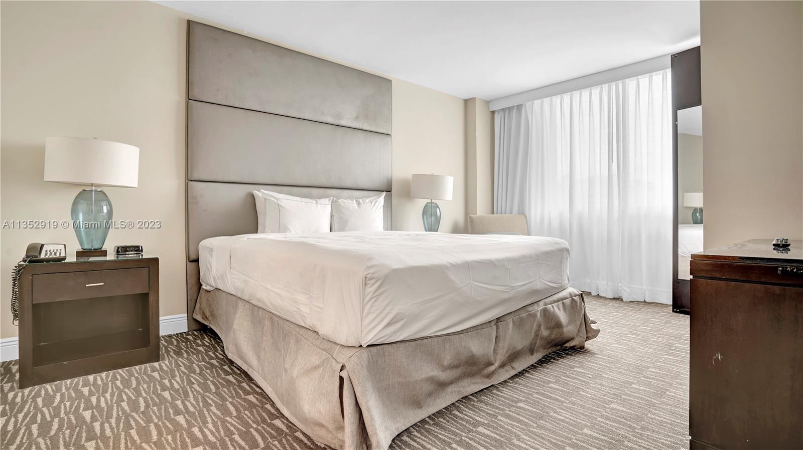 GALLERY ONE CONDO - Residential