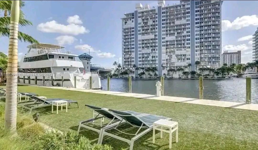 GALLERY ONE CONDO - Residential