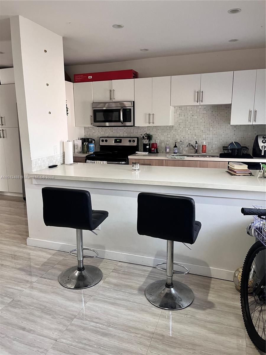 NONNIE SUE CONDOMINIUM - Residential