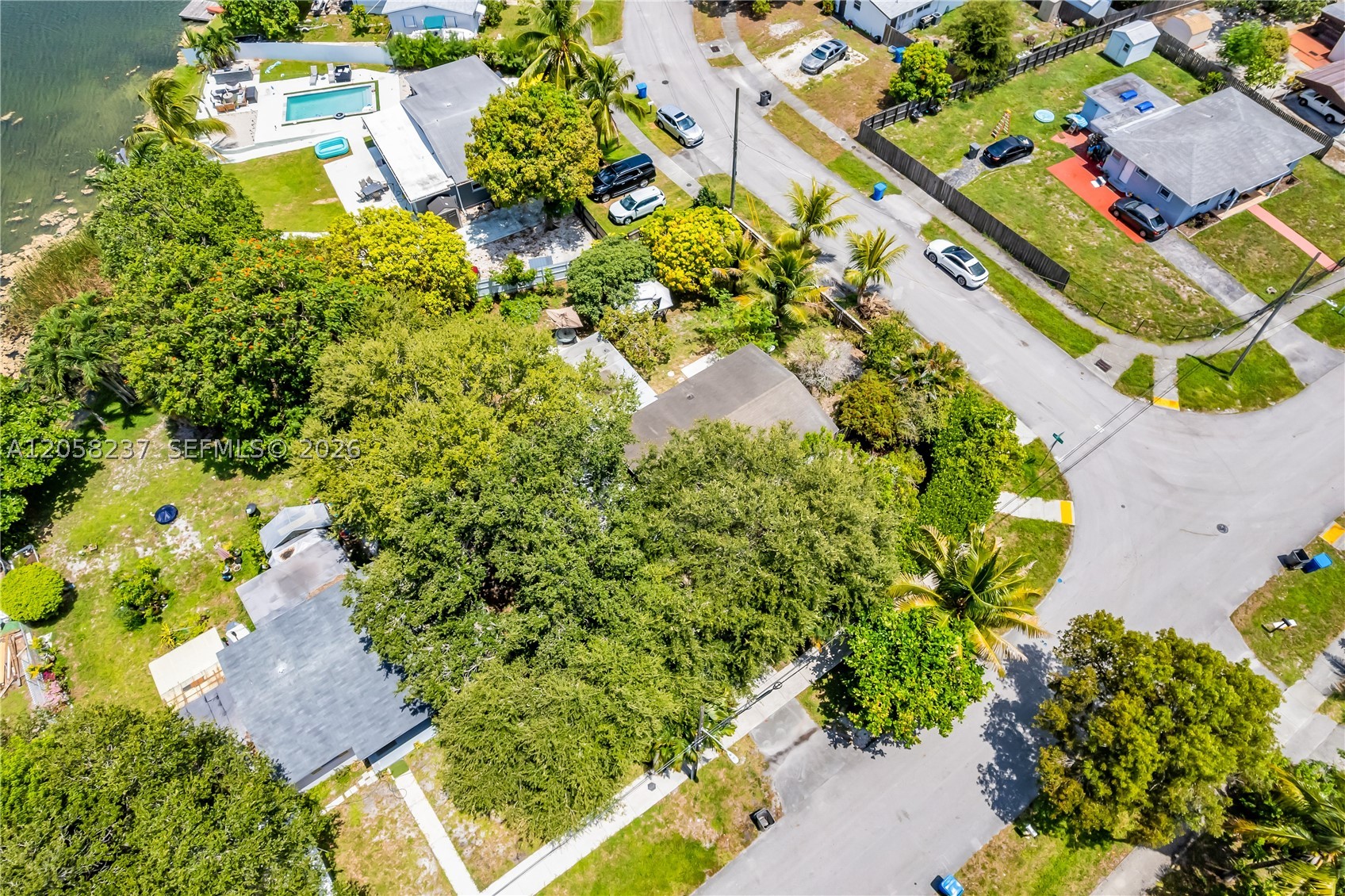 LAKE FOREST SEC 4 - Residential