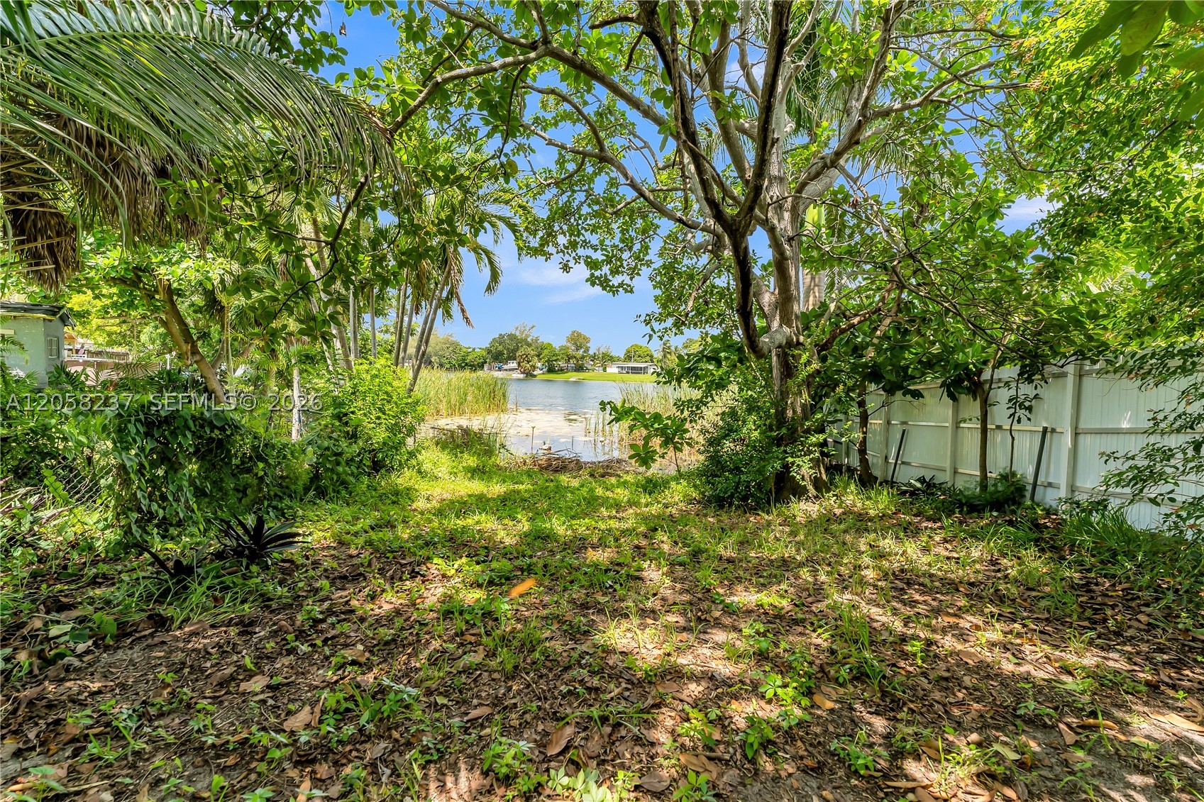 LAKE FOREST SEC 4 - Residential