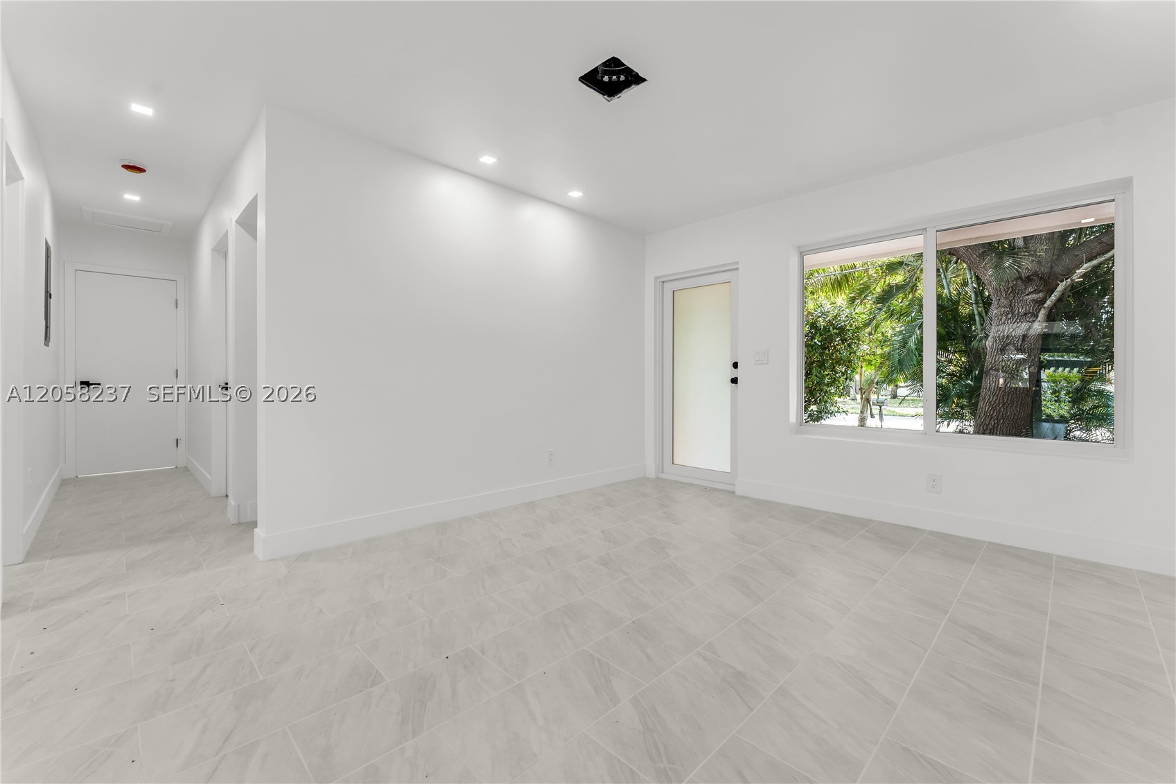 LAKE FOREST SEC 4 - Residential
